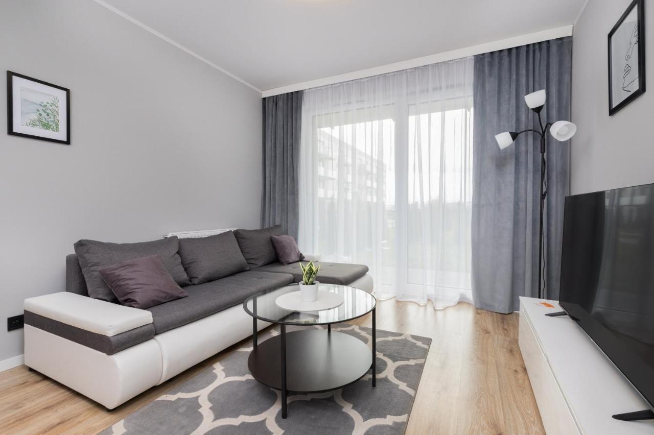 Gdynia Nasypowa Apartments With Parking By Noclegi Renters Luaran gambar