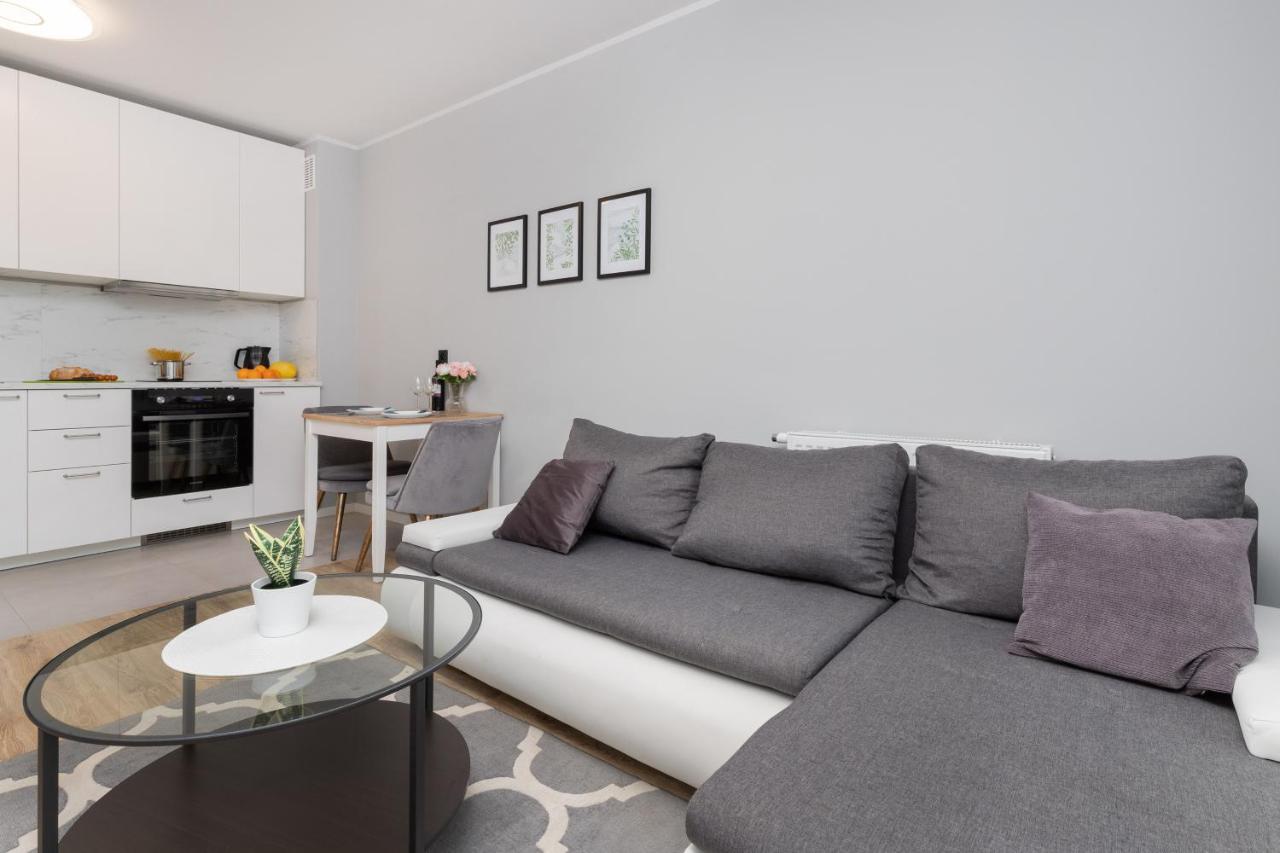 Gdynia Nasypowa Apartments With Parking By Noclegi Renters Luaran gambar