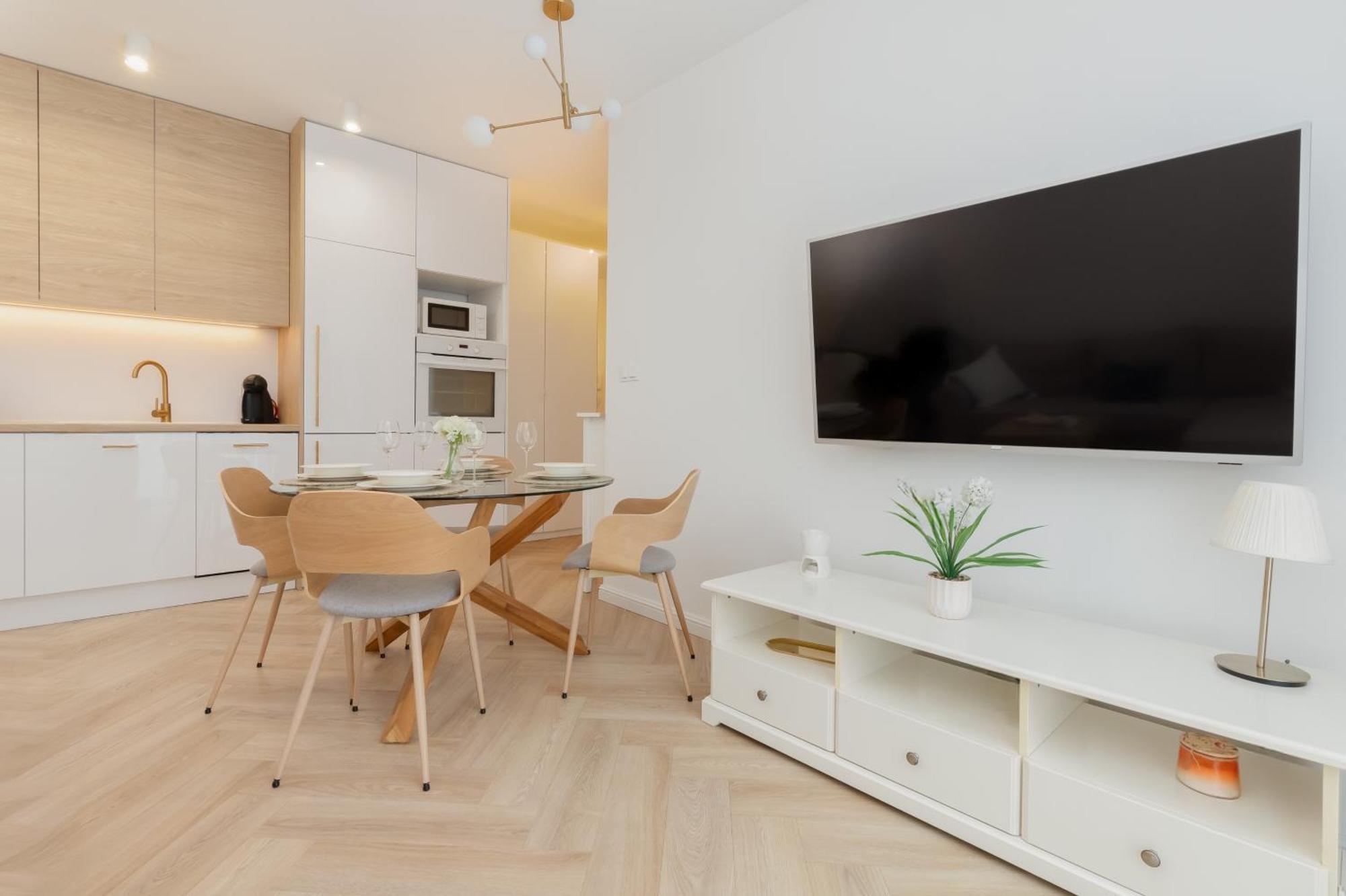 Gdynia Nasypowa Apartments With Parking By Noclegi Renters Luaran gambar